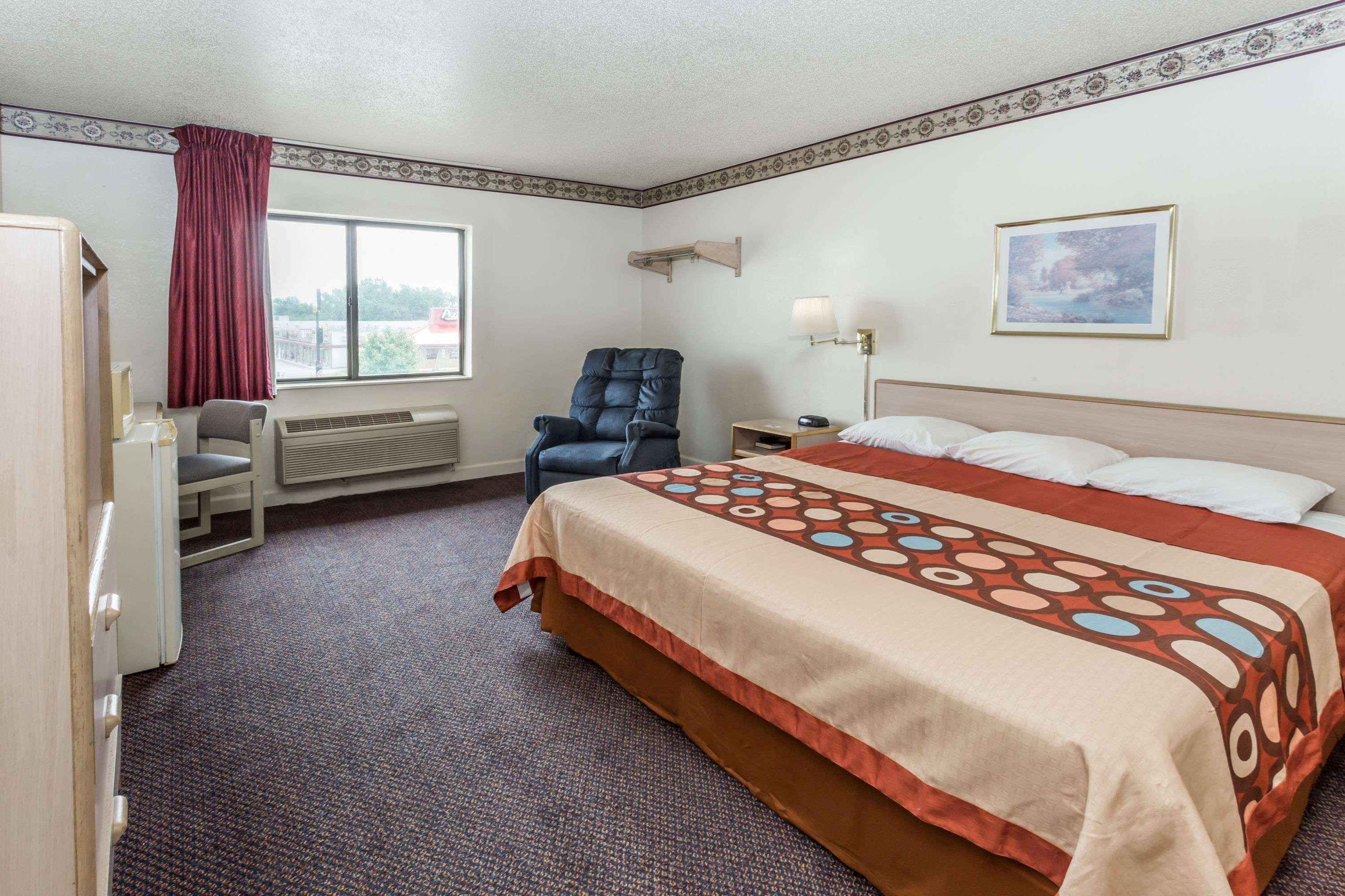 Super 8 By Wyndham Morris Hotel Luaran gambar