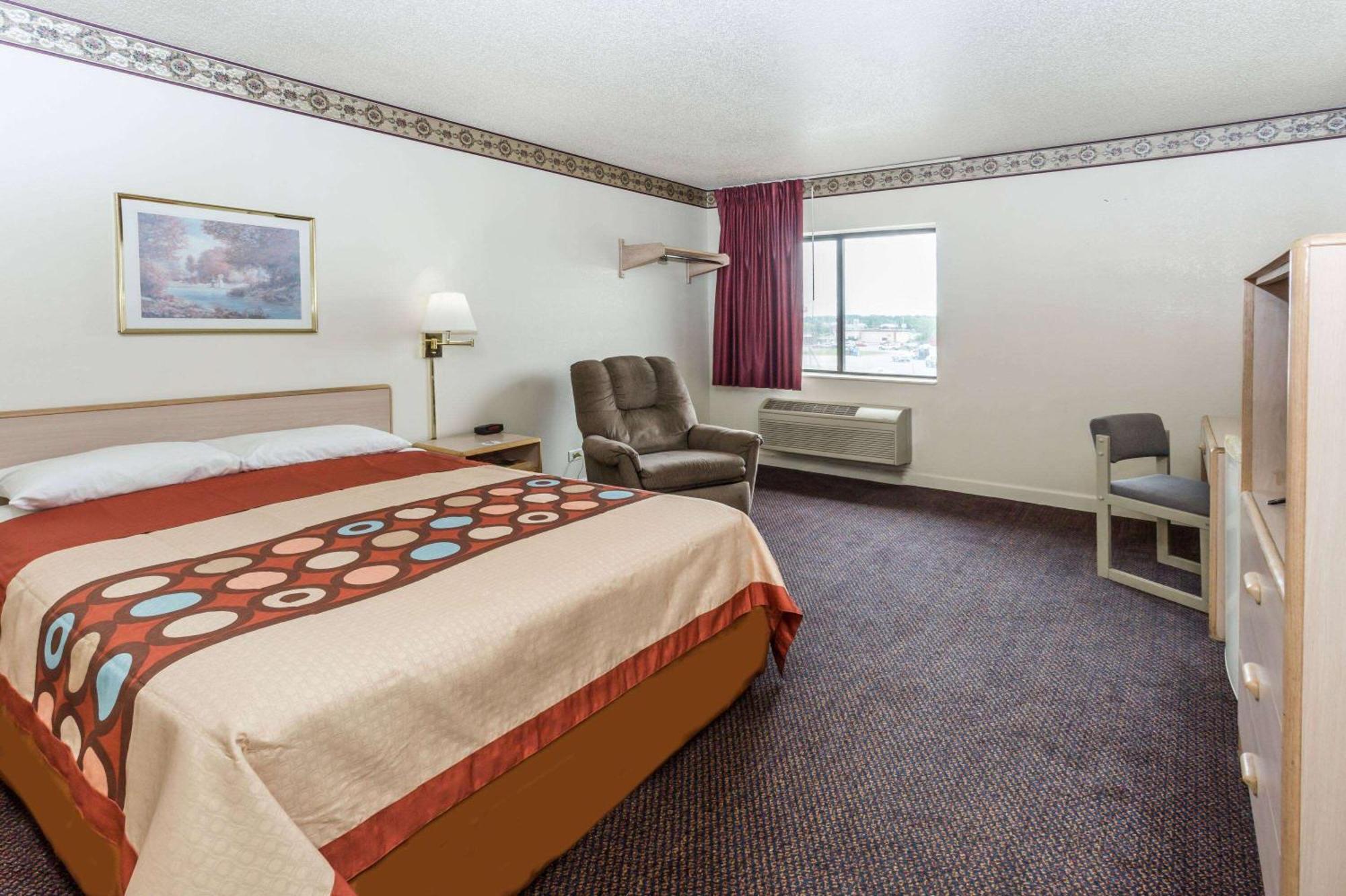 Super 8 By Wyndham Morris Hotel Luaran gambar